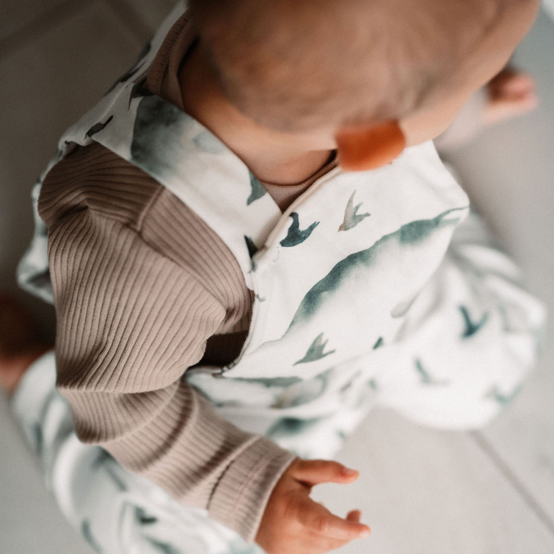 Papírový střih na dětské lacláčky "Charleston" - 50 - 92