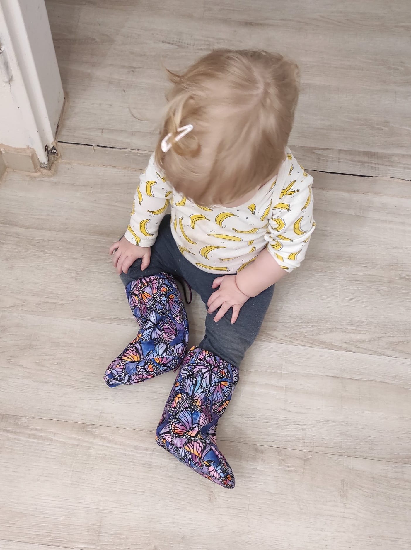 Papírový střih na softshellové capáčky do nosítka "Carrier"