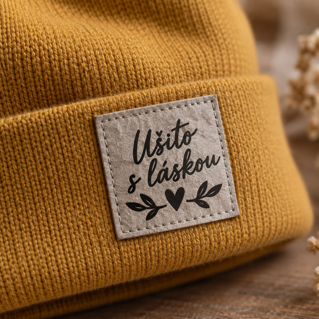 Etiketa "Šibabi" z pratelného papíru 4 x 4 cm – ušito s láskou