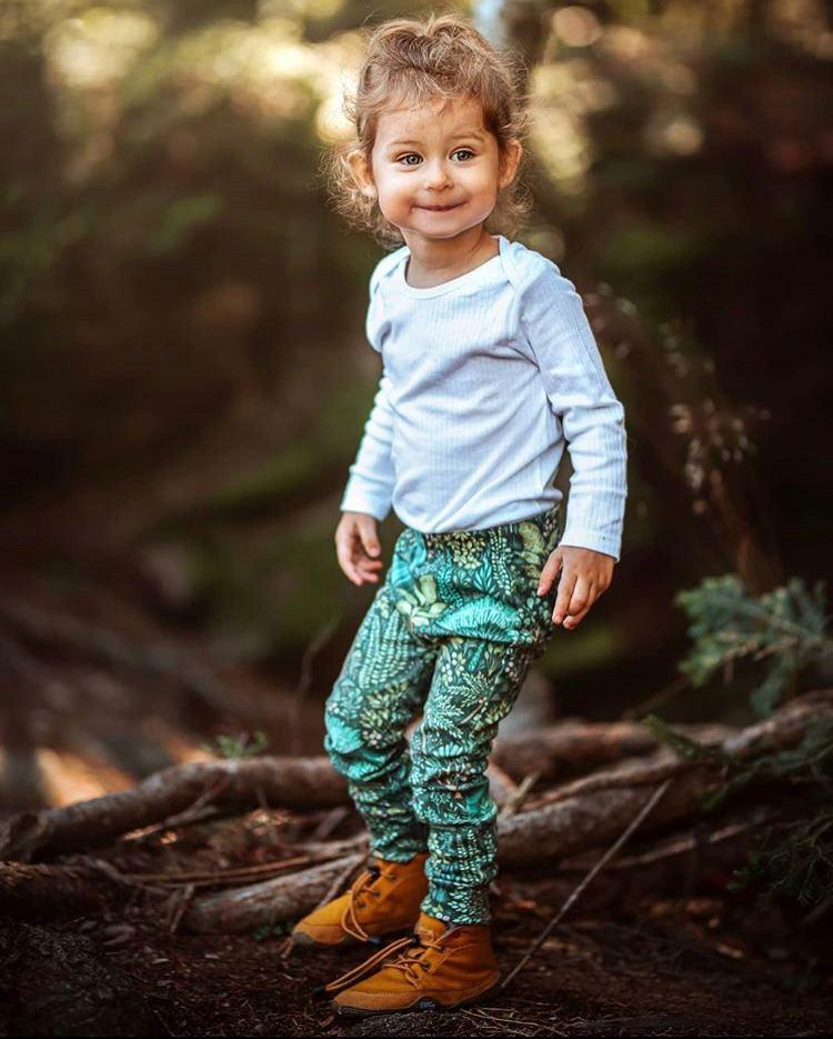 Střih na dětské legíny s nápletem na nohavicích "Chandler", 56-92 v PDF s fotonávodem