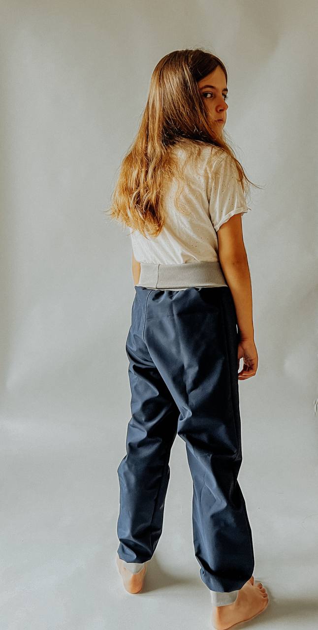 Papírový střih na dětské softshellové kalhoty "EASY"