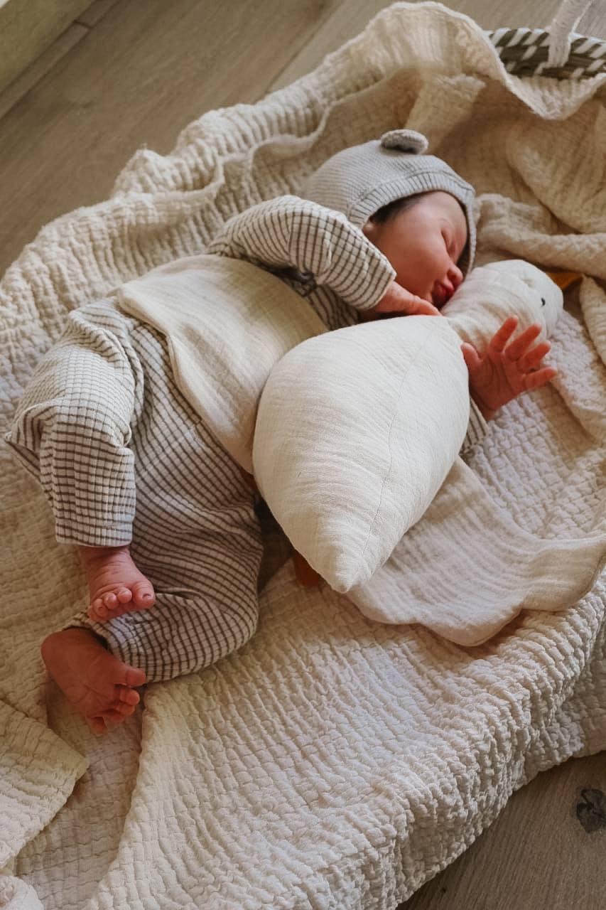 Střih na husu Jana – PDF střih na látkovou hračku / mazlíka pro miminko