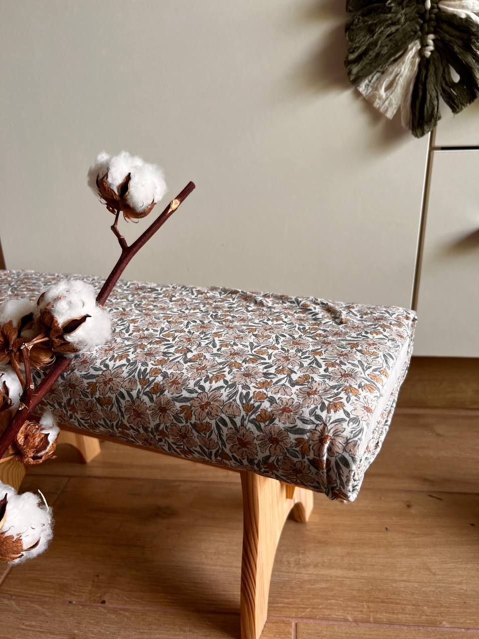 Úplet Family Fabrics - květy