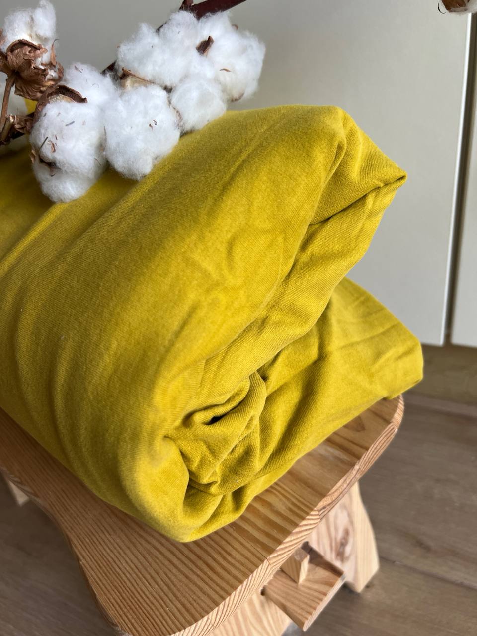 Počesaná teplákovina mustard