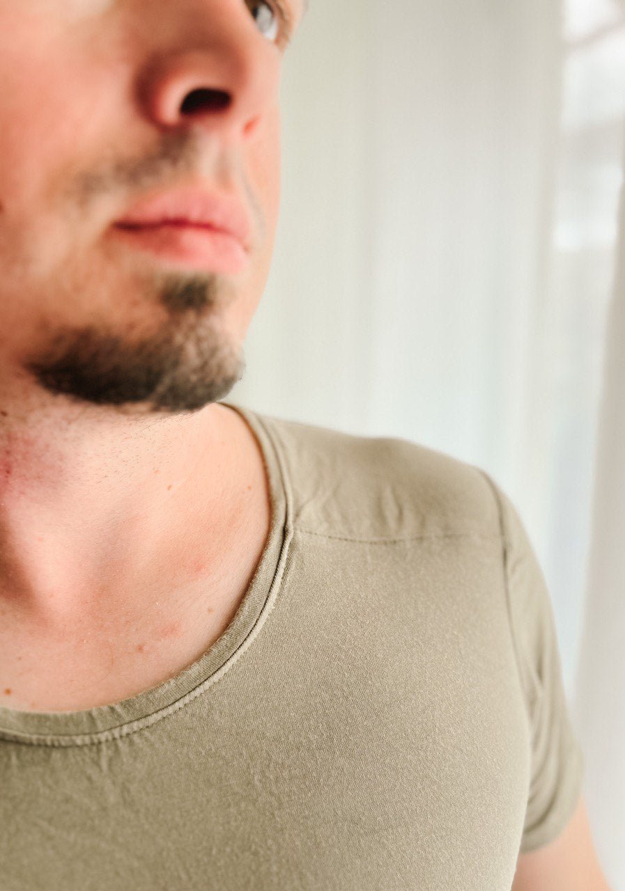 Střih na pánské tričko bez ramenních švů "Fine" - S - 4XL - Šibabi.cz